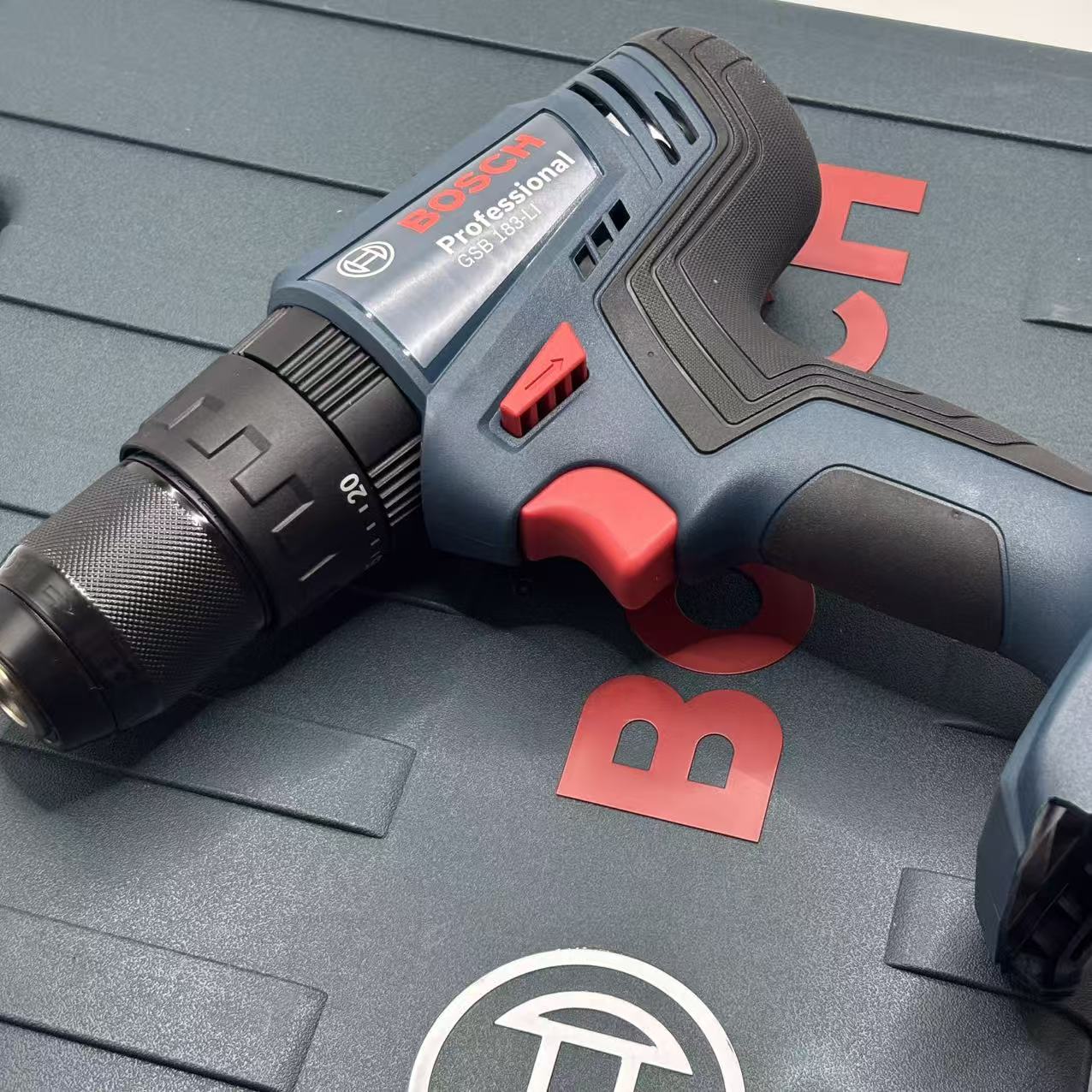 Furadeira de Impacto Sem Escov - Bosch Drill Gsb 18V avaliação e preço
